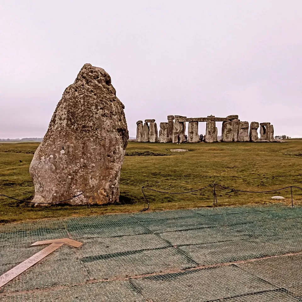 The Heel Stone in the foreground with the main circle behind